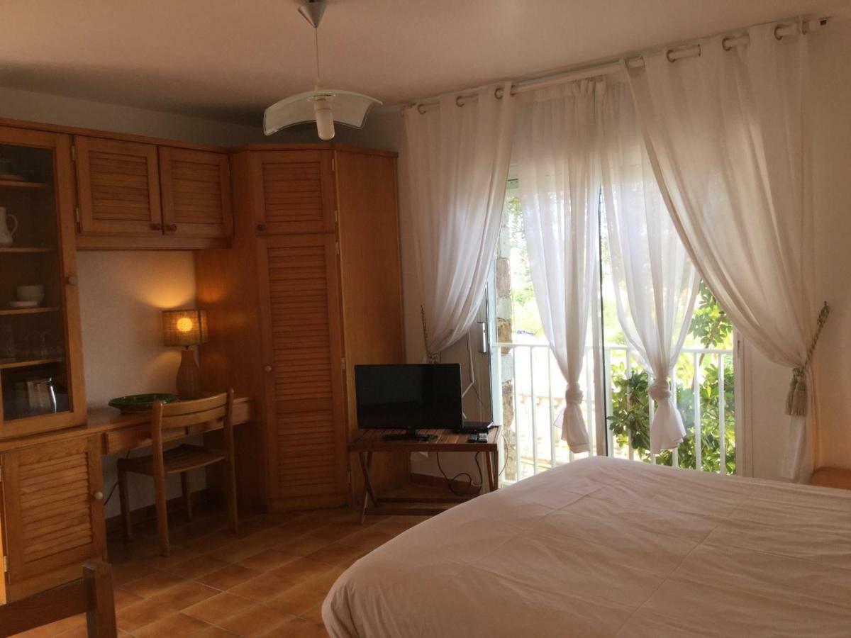 Villa U Mulinu カルヴィ エクステリア 写真